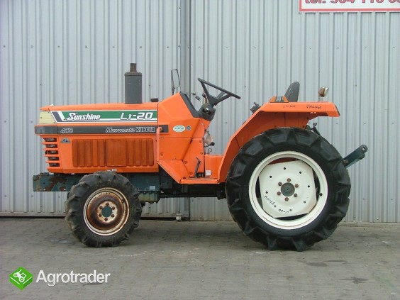 Mini traktorek Kubota L1-20 - zdjęcie 1